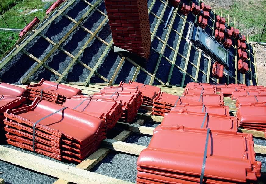 Materiały budowlane: Pokrycia dachowe i Systemy rynnowe